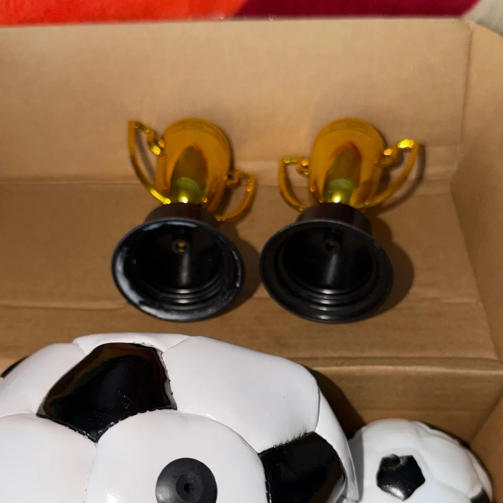 Soccer Ball Set with 1 Trophy cake topper